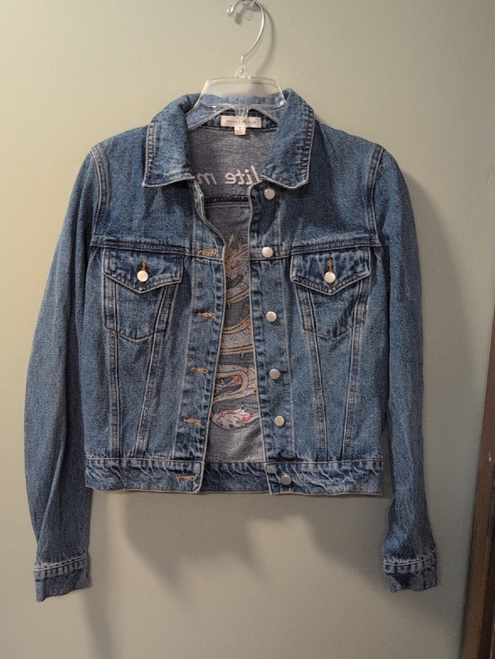 Honey Punch Jackets & Blazers - Honey Punch Medium Wash Embroidered Denim Jacket
